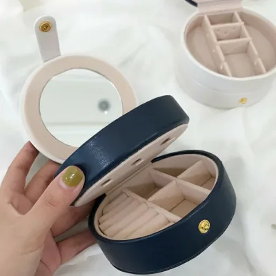 アクセサリーケース ケース 収納 スライド ボックス ピアス ネックレス リング 収納ボックス 箱 ジュエリーケース 化粧箱 回転 飾り アクセサリー レディース オフィス OL ins デート 韓国 旅行 結婚式 ママ ママファッション ガール
