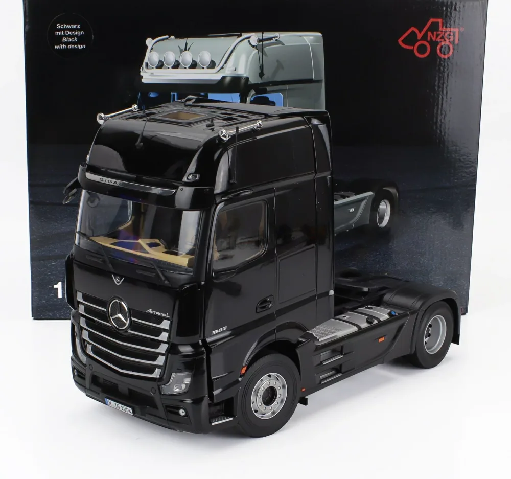 ミニカー 1/18 メルセデス ベンツ トラック NZG 1/18 MERCEDES BENZ ACTROS L 1863 GIGASPACE 4x2 TRACTOR TRUCK 2-ASSI 2023 BLACK 1094/51