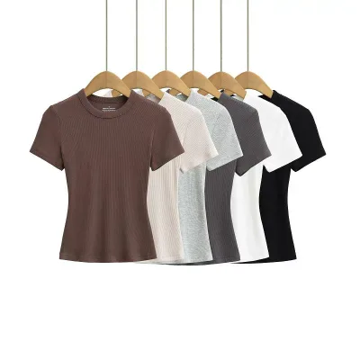 Tシャツ レディース 半袖 トップス カットソー クルーネック 丸首 ショート丈 スリム タイト 美シルエット スタイルアップ 伸縮性 リブ編み 欧美風 アメリカン カジュアル スポーティー 無地 シンプル かわいい おしゃれ デイリー 普段使い
