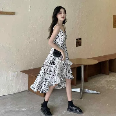 ワンピース レディース 春夏 キャミソールワンピース マキシワンピ ロングスカート ノースリーブ 花柄 Aライン フレア フリル ハイウエスト 切り替え 接触冷感 薄手 軽量 吸湿速乾 リゾート 海 ビーチ 旅行 デート 通学 通勤 普段使い フェミニン
