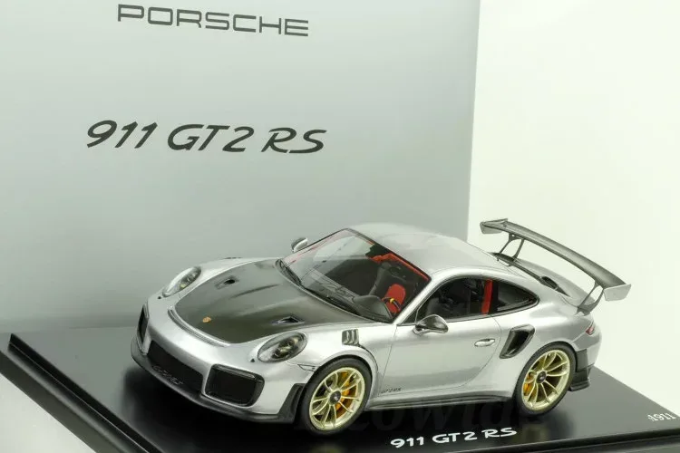 スパーク 特注 1/18 ポルシェ 911 (991-2) GT2 RS 2017 シルバー/ブラック 1911台限定