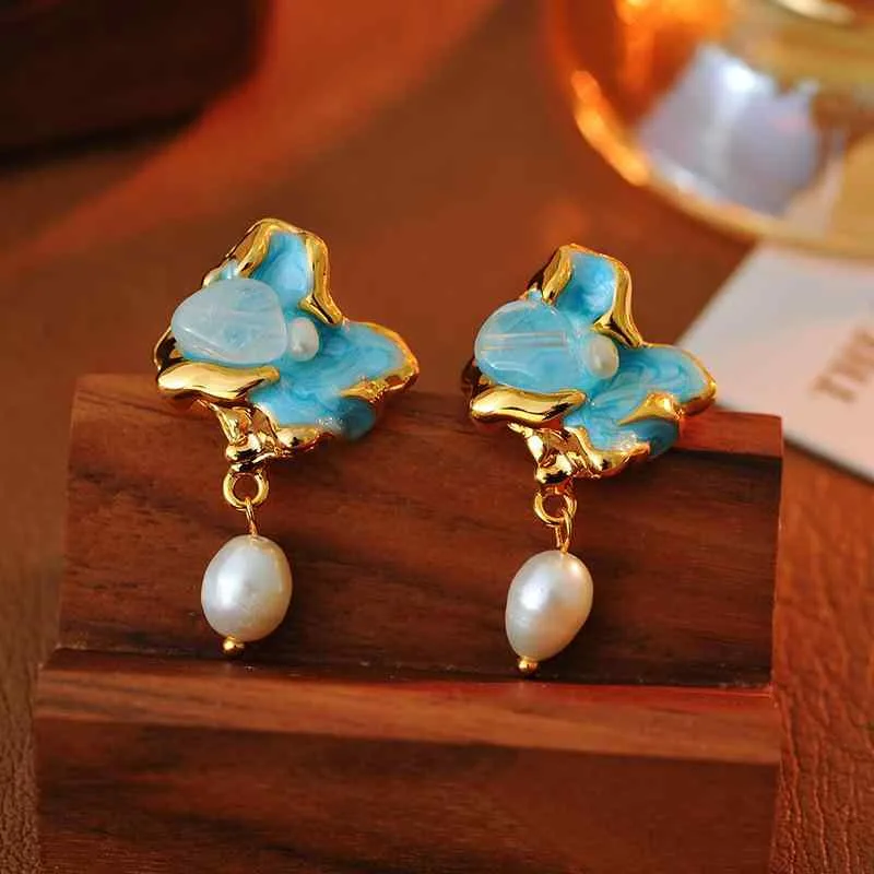 Earrings for women S925 Silver Post Luxury Retro Classical French Pearl Copper Alloy Electroplated Light Elegant Enamel Drop Swinging Asymmetrical Geometric Daily Outing Autumn/Winter