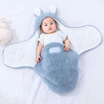 おくるみ ベビー 新生児 赤ちゃん スリーパー 寝袋 ボア ポリエステル モロー反射防止 びくつき防止 秋冬 防寒 保温 肌に優しい ふわふわ あたたかい 出産準備
