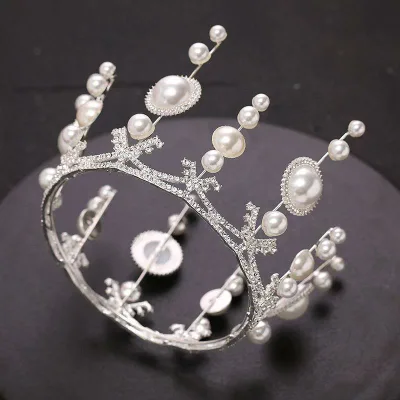 ヘッドドレス 花嫁 ウェディング ヘアアクセサリー クラウン 王冠 ラインストーン ジルコニア パール パール ラウンド ブライダル 結婚式 披露宴 二次会 パーティー 合金 電気メッキ加工 ゴールド シルバー