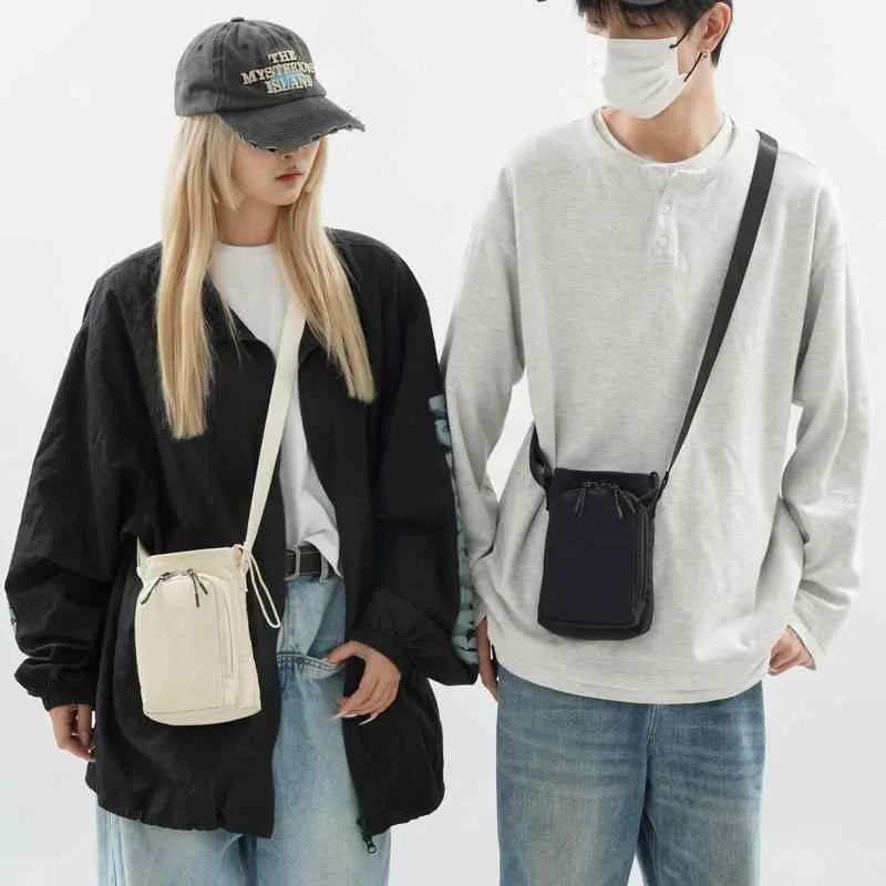 ショルダーバッグ ユニセックス スマホポーチ ミニバッグ 軽量 撥水 ボトルホルダー付き 日常 通勤 アウトドア 自転車 サイクリング カジュアル 斜めがけ
