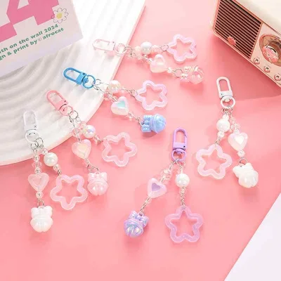 キーホルダー バッグチャーム レディース フリンジ 星 ハート ラメ 鈴 かわいい キーリング アクセサリー