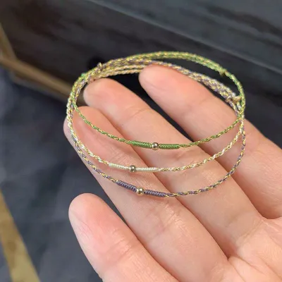 ブレスレット レディース 手作り ハンドメイド 編み込み 細め 華奢 重ね付け 転勤 お守り 日常使い カジュアル 通勤