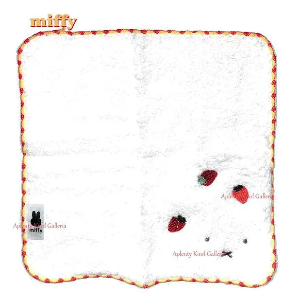 【 miffy グッズ】 ミッフィー ふわふわ 刺繍ハンカチーフ BS23-64 いちご柄 約23× 23cmサイズ プチタオル はんかち 刺しゅう フェイス ミニタオル コットンタオル プチギフト かわいい 縁取り 刺繍 イチゴデザイン フェイス 【6枚まで 3cmメール便OK】