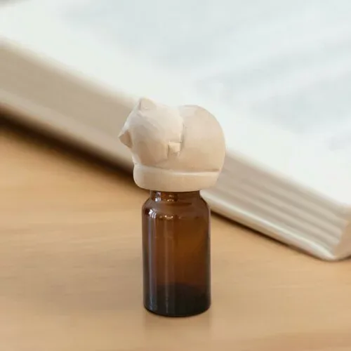 精油瓶付き アロマキャップ 天然木 水不要 気化式 アロマディフューザー 10ml アニマル パーソナルスペース ネコ スリープキャット Sleep Cat