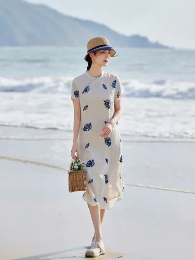 ワンピース レディース 春夏 苎麻刺繍 半袖 ミモレ丈 ロング丈 立ち襟 ナチュラル 文芸 旅行用 大きいサイズ 体型カバー 着痩せ ゆったり 体系カバー 二の腕カバー お腹周り 高級感 シンプル 綿麻素材 涼しい 快適 カジュアル 普段使い お出かけ