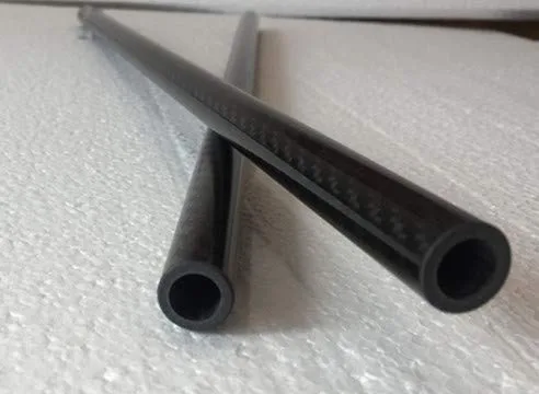 Wh-shop 3Kカーボンパイプ 中空チューブ 炭素繊維 外径11mm 12mm 13mm 14mm 15mm 16mm 17mm 18mm 19mm 20mm 長さ500mm (1本) 光沢のある表面/マット表面 (1本 外径12mm x 内径8mm x 長さ500mm 3k光沢のある表面 壁の厚さ2.0mm)