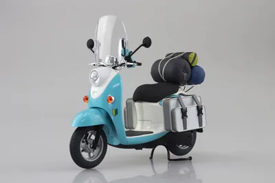 The Bike No.YU-01 1/12 "Yuru Camp SEASON3" Rin Shima's Scooter Plastic Model
