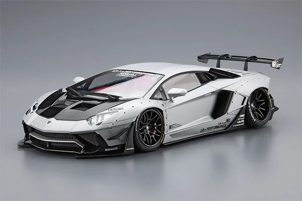 1/24 Liberty Walk No.19 LB Works Lamborghini Aventador Limited Edition Ver.1 Plastic Model