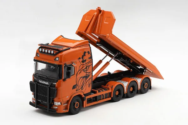 1/64 Scania 770S B8x4NA Hooklift Flatbed Orange (Right-hand Steering)