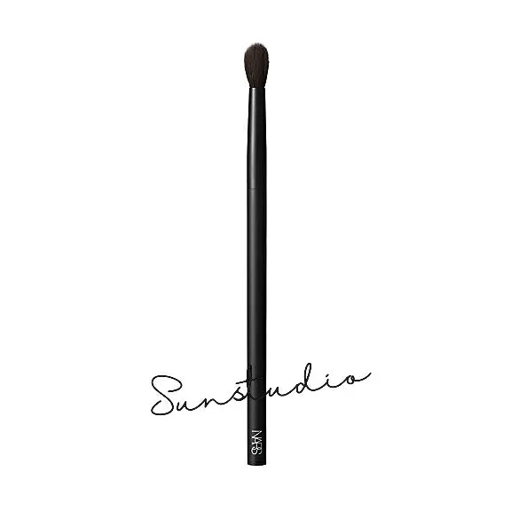 nars ナーズ ブレンディングブラシ #22/アイシャドウブラシ・ブレンディングブラシ 正規品 ふんわり アイシャドウブラシ アイホール ブラシ アイメイク 仕上げブラシ