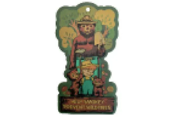【アメリカン雑貨】レーシングエアーフレッシュナー【Smokey Bear】【アメリカ】【USA】【アメキャラ】【フレグランス】【香水】【匂い】【香り】【芳香剤】【臭い消し】【部屋】【ルーム】【車】【インテリア】【雑貨】【グッズ】【かわいい】