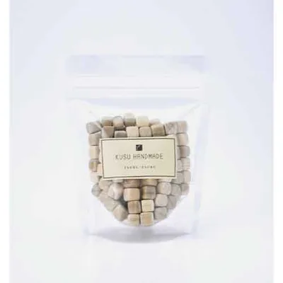 KUSU HANDMADE くすのきつぶつぶ 80g 正規品 ◆楠/くすのき/ルーム/フレグランス/芳香/アロマ/ギフト/プレゼント/香り/癒し/リラックス/fragrance/aroma/gift/room