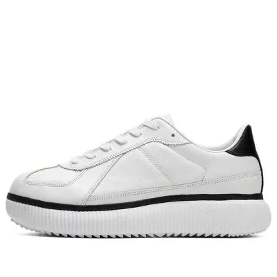Onitsuka Tiger オニツカタイガー メンズ スニーカー 【Onitsuka Tiger Delecity 'White Black' 1183B873-101】 サイズ US_5(23.0cm)