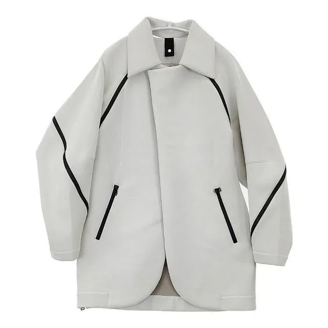 ISSEY MIYAKE ボンディング IM12FD512 サイズ2 日本製 ジャケット ライトグレー レディース イッセイミヤケ【中古】6-0819T