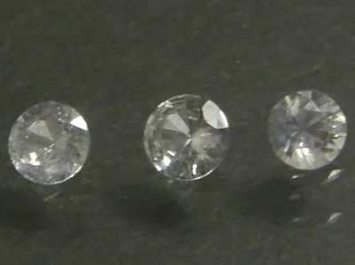 天然 ホワイトサファイア0.34ct 3個