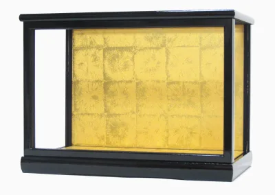 人形ケース ガラスケース ダルマ2号 間口35×奥行19×高さ24cm(ケース内寸) 黒桑塗り 高砂人形 結納