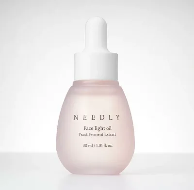NEEDLY ニードリー フェイス ライト オイル 30ml 美容液 エッセンシャルオイル 保湿ケア 透明感 潤いスキンケア 韓国コスメ 韓国化粧品 国内発送 ギフト 記念日 プレゼント 大人気 母の日 敬老の日 彼女 誕生日 デパコス誕プレ