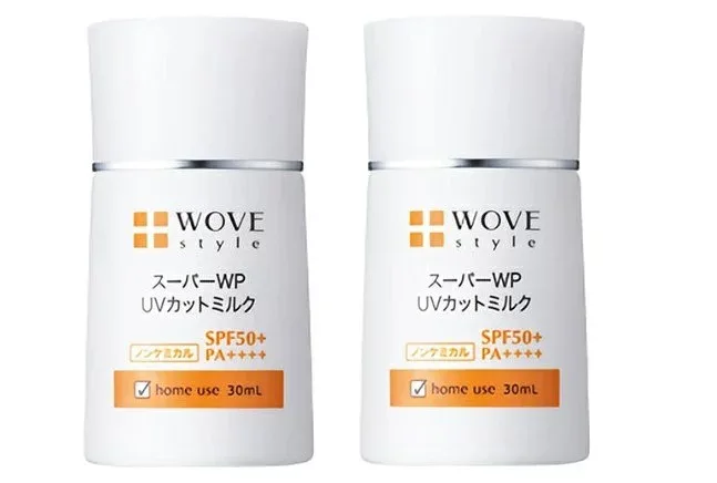 【2個セット】【正規品】WOVE style ウォブスタイル スーパーWP UVカットミルク50+II 日焼け止め WOVE style (WOVE style Super UV Cut Milk) SPF50+/PA++++"という史上最強ランクのガード力