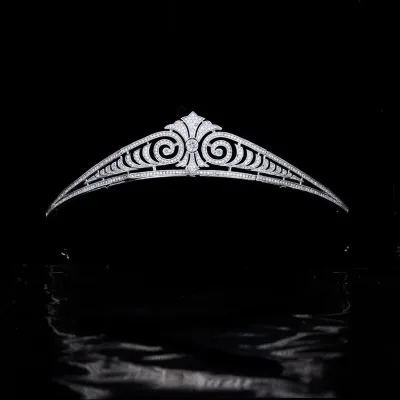 ヘッドドレス レディース レトロシンプル プリンセス クラウン 花嫁 結婚式 ジルコニア装飾 ウェディングドレス 発表会 披露宴 ブライダル 春夏 髪飾り