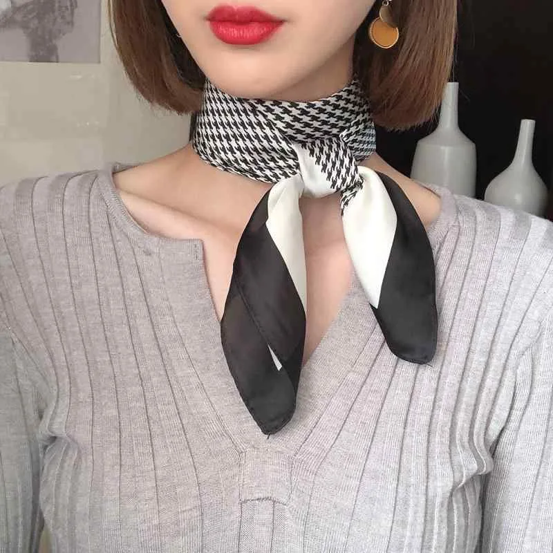 スカーフ レディース 春秋 正方形 70cm 軽量 薄手 花柄 千鳥柄 スカーフ バンダナ ヘアアクセサリー エレガント きれいめ 通勤