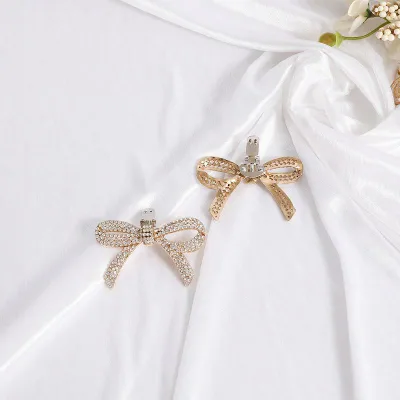 靴飾り レディース シューズクリップ キラキラ 水飾 合金 シューズアクセサリー ビジュー 取り外し可能 2個セット 1足分 結婚式 パーティー お呼ばれ フォーマル パンプス サンダル スニーカー デコレーション