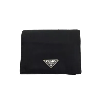 【秋のブランドBIG SALE★25%OFFクーポン】プラダ PRADA 二つ折り財布 トライアングルロゴ ブラック グレー 灰色 レディース 中古 ブランド ハイブランド ヴィンテージ