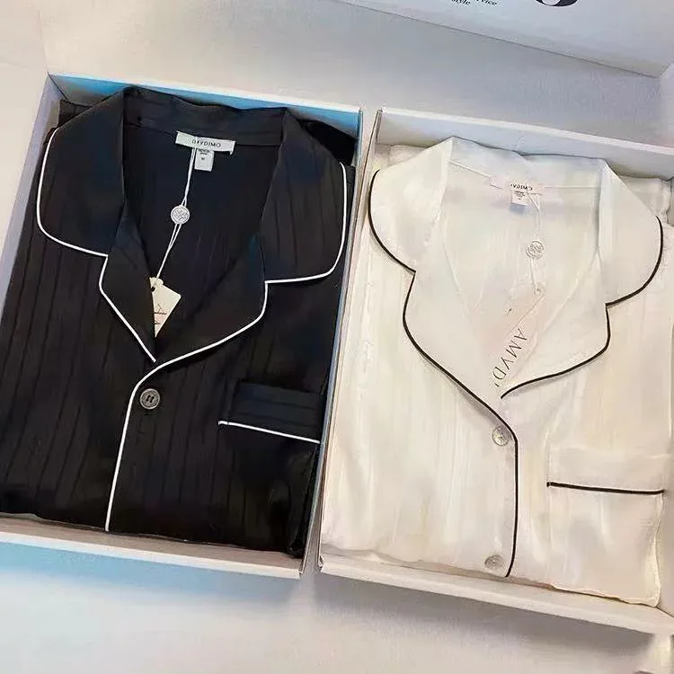 パジャマ レディース メンズ 春夏 秋冬 接触冷感 長袖 薄手 ルームウェア 上下セット 部屋着 寝間着 豪華感 ポリエステル ブラック ホワイト 月柄 花柄 ペア