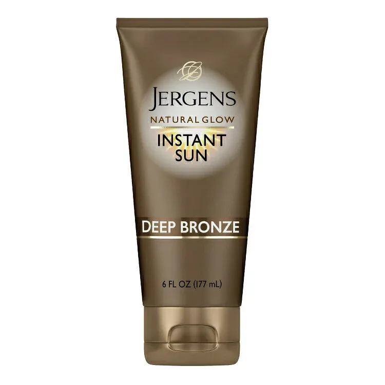 ジャーゲンズ ナチュラルグロウ インスタントサン セルフタンニングモイスチャライザー&ブロンザー ディープブロンズ 177mL Jergens Natural Glow Instant Self Tanning Moisturizer And Bronzer Deep Bronze, 6 Oz 【お取り寄せ商品】