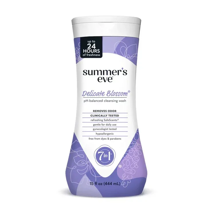サマーズイブ フェミニンウォッシュ デリケートブロッサム pHバランス 470ml Summer's Eve Delicate Blossom Daily Feminine Wash, Removes Odor, pH Balanced, 15 fl oz 【お取り寄せ商品】