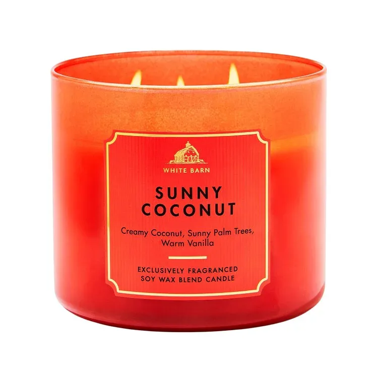 バスアンドボディワークス サニーココナッツ 3芯キャンドル 411g Bath & Body Works Sunny Coconut3-Wick Candle 14.5 oz / 411 g 【お取り寄せ商品】