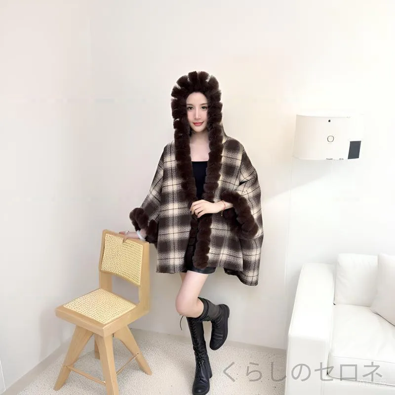 ショール レディース 秋冬 帽子付き 暖か フェイクファー ケープ ストリート 欧米風 ファッション 保温 スタイル モコモコ 加工 アクセサリー
