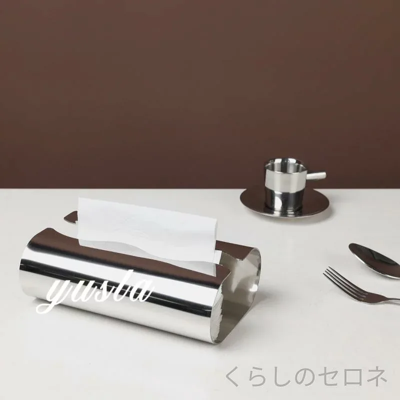 ティッシュケース ステンレス ティッシュボックス ティッシュホルダー シンプル モダン 錆びにくい 卓上 収納 リビング ダイニング カウンター キッチン テーブル 高見え 上品 高級感 おしゃれ スタイリッシュ インテリア 雑貨 オブジェ