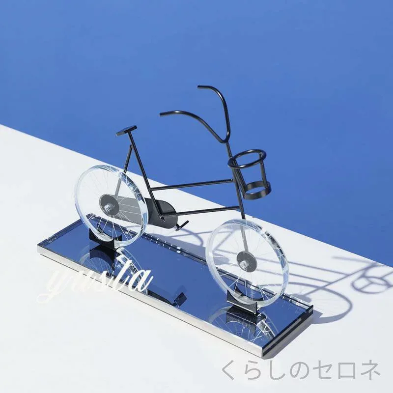 インテリア 置物 オブジェ 自転車モチーフ 北欧風 モダン シンプル 高級感 サイクル 雑貨 リビング 玄関 テレビ台 子供部屋 飾り 装飾品 モデルルーム 展示 ディスプレイ おしゃれ ギフト プレゼント