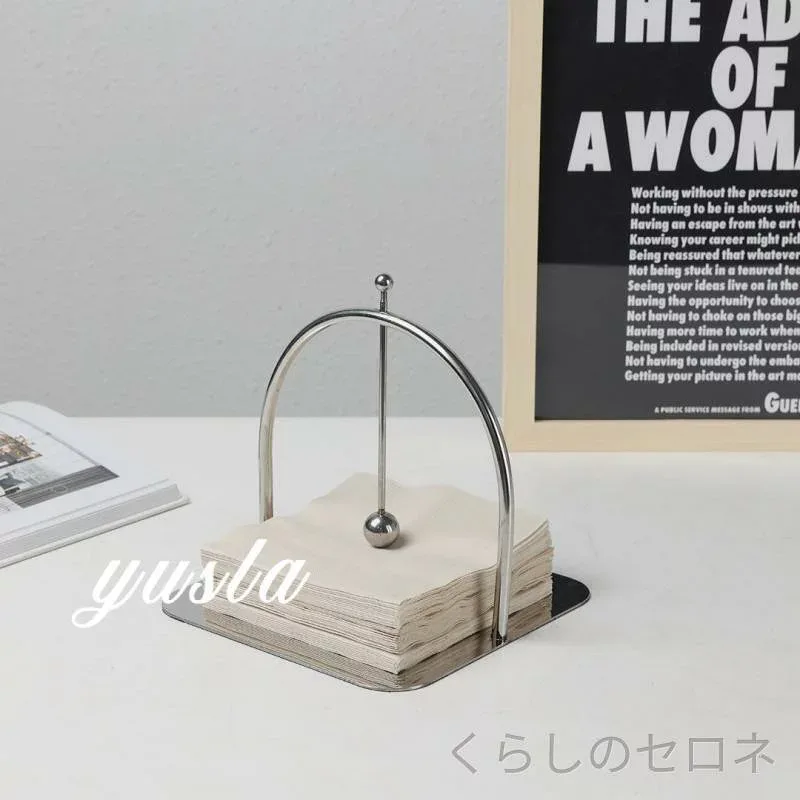 ティッシュケース ティッシュボックス ティッシュホルダー 高級感 上品 モダン ラグジュアリー 卓上 リビング ダイニング ホテル仕様 高見え おしゃれ インテリア 雑貨 オブジェ 置物 モデルルーム ショールーム