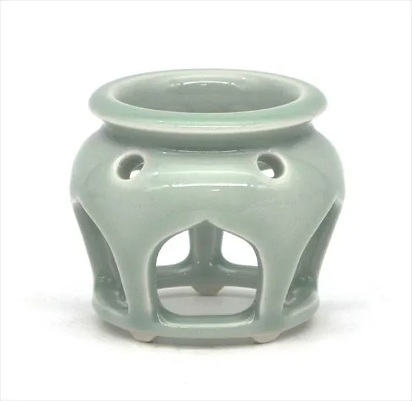 【茶道具/蓋置/futaoki/lid rest】蓋置 青磁 夜学 横石嘉助作(桐箱)