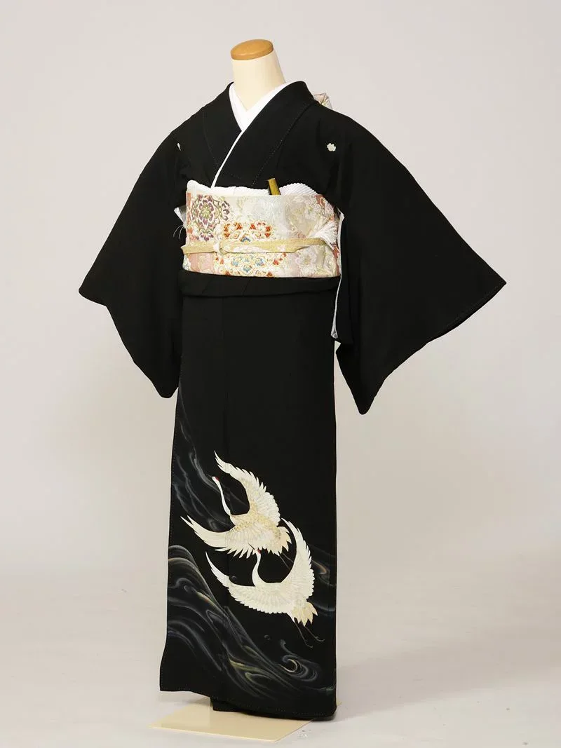 【レンタル】 留袖レンタルフルセット Mサイズ 黒留袖 レンタル 結婚式 母親 和服 列席 親族 留袖 140cm〜150cm 〜11号 送料無料 新品足袋プレゼント 小物一式つき 五つ紋 五三桐 結婚式 正装 和服 74A224