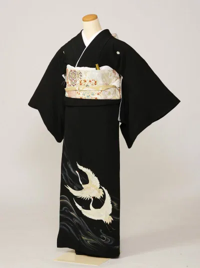 【レンタル】 留袖レンタルフルセット Mサイズ 黒留袖 レンタル 結婚式 母親 和服 列席 親族 留袖 140cm〜150cm 〜11号 送料無料 新品足袋プレゼント 小物一式つき 五つ紋 五三桐 結婚式 正装 和服 74A224