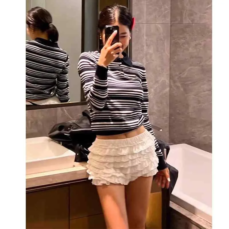 春夏 スカート 半身スカート 女性用 韓国風 かわいい 短丈 ハイウエスト 防走光 木耳エッジ フリル レイヤード ケーキスカート 蓬蓬スカート 綿素材 切り替え 純色 ブラック ホワイト 通勤 普段使い カジュアル 軽量 伸縮性