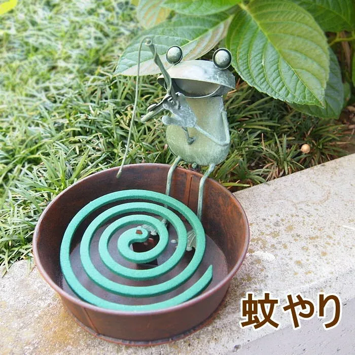 【あす楽】 蚊遣り フィッシングモスキートフロッグ 4767 村田屋産業 蚊取り線香入れ 蚊取り 線香入れ 蚊やり 虫よけ 虫除け デンク熱対策 アウトドア キャンプ ガーデニング 夏 蚊取り器 玄関 庭 インテリア おしゃれ かわいい ブリキ カエル