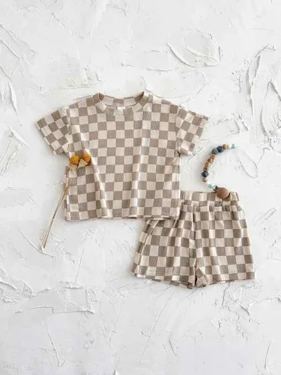 ベビー服 セットアップ 上下セット 男の子 女の子 Tシャツ 半袖 ショートパンツ 市松模様 チェッカーフラッグ柄 ウエストゴム カジュアル ルームウェア お出かけ 通園 普段使い コットン 春 夏 80 90 100