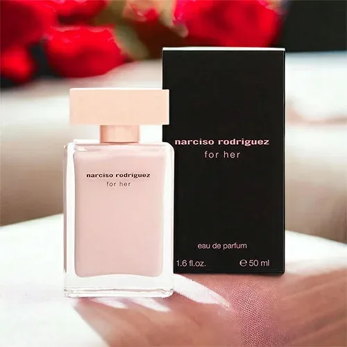 【楽天カードデー!ポイント最大10倍!】ナルシソ ロドリゲス NARCISO RODRIGUEZ ナルシソ フォーハー EDP 50ml NARCISO FOR HER 香水 レディース フレグランス ギフト