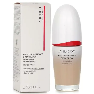 資生堂 リバイタルエッセンス スキングロウ ファンデーション 310 silk 30ml ベースメイク リキッド 【海外通販】