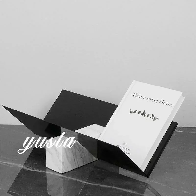 置物 リビング ルーム 茶瓶 テレビボード 書斎 オフィス ダイニングルーム ルーム ホテル 別荘 幾何学 オブジェ インテリア 雑貨 卓上 飾り 玄関先 デスク 机 現代 モダン おしゃれ シンプル 北欧 高級感 樹脂