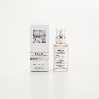 メゾンマルジェラ Maison Margiela コスメ 香水・フレグランス レプリカ フラワーマーケット オードトワレ 30ml フィットハウス