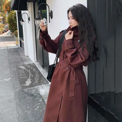 トレンチコート レディース ロング 春秋 アウター スプリングコート ダブルボタン スタイルアップ 高見え 上品 きれいめ 通勤 オフィス カジュアル フォーマル シンプル 軽い 撥水 防汚 都会的 洗練 大人 デイリー お出かけ 膝下丈 ベーシック